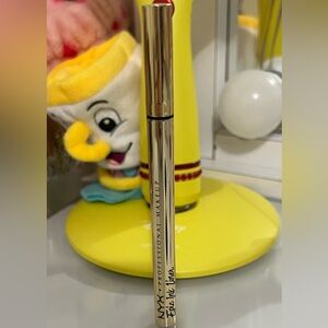 BN NYX EPIC INK LINER ( shade - Black)